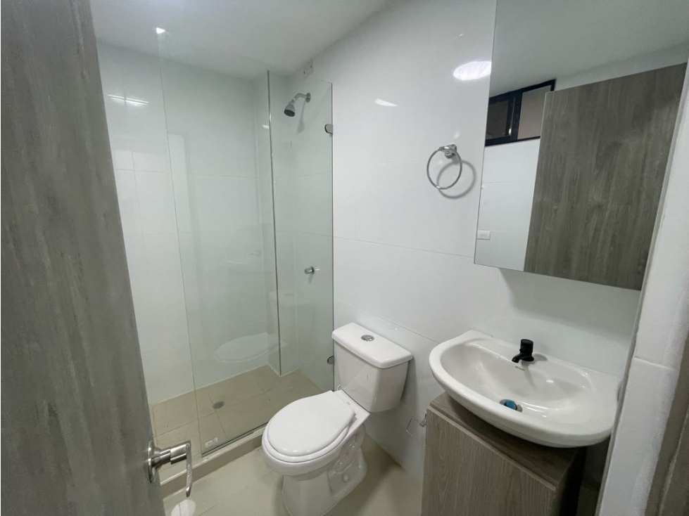 APARTAESTUDIO EN ALQUILER EL REFUGIO 22m2 1HAB CALI SUR — foto 3