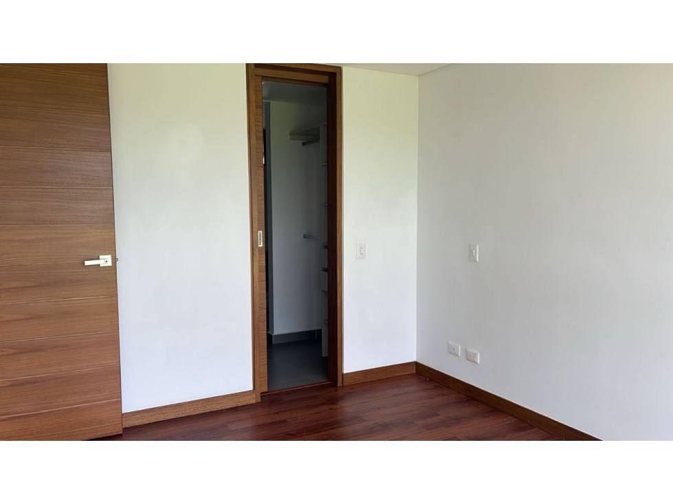 Apartaestudio en alquiler Llanogrande — foto 5
