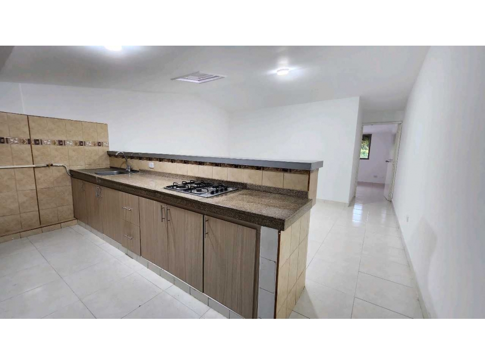 Apartaestudio en ARRENDAMIENTO con servicios incluidos