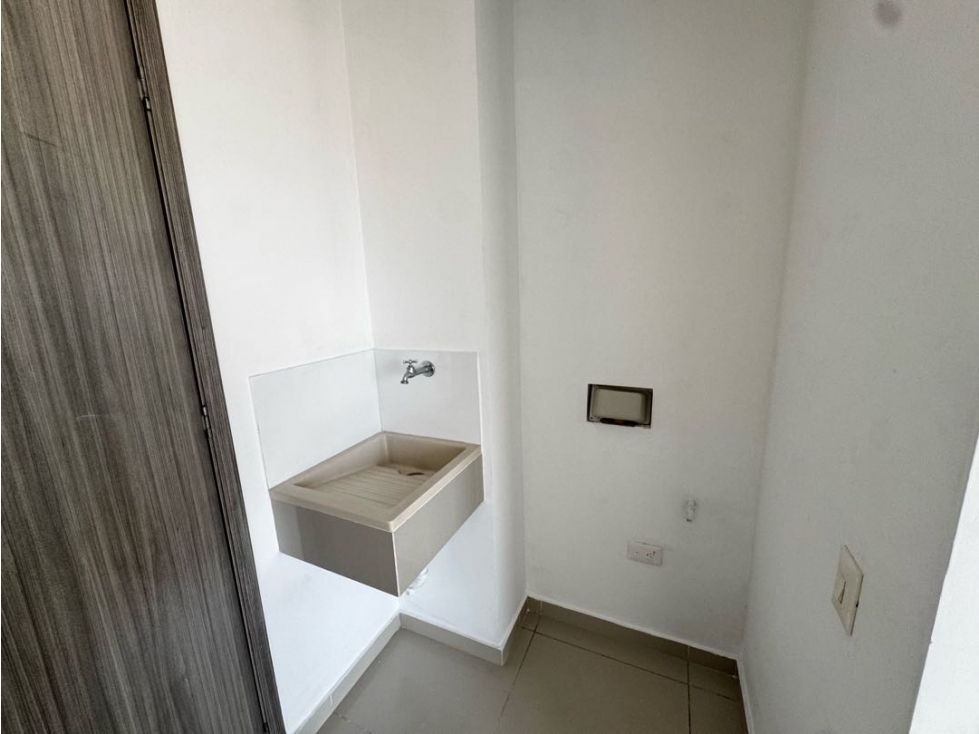 APARTAESTUDIO EN ARRIENDO EN CIUDAD JARDÍN — foto 4