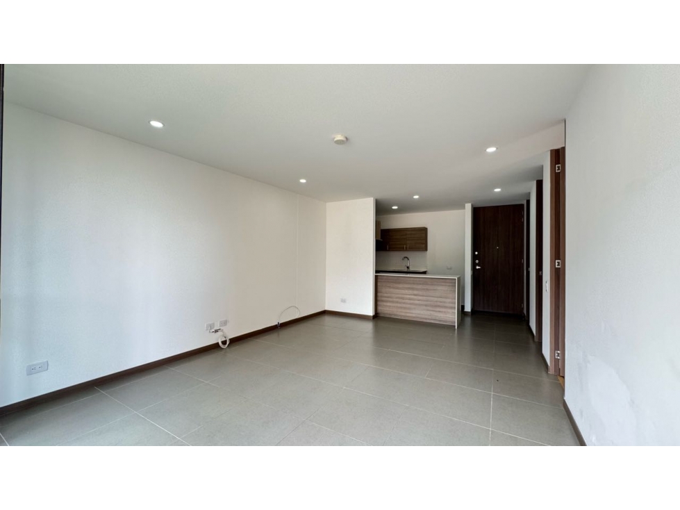 Apartaestudio en Arriendo en Loma de las Brujas, Envigado Estrato 5 — foto 4