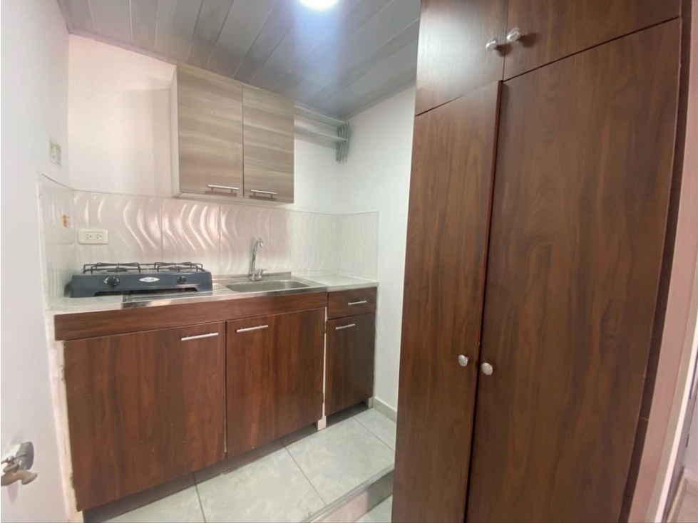 Apartaestudio en arriendo en Belen las Mercedes Medellín — foto 2