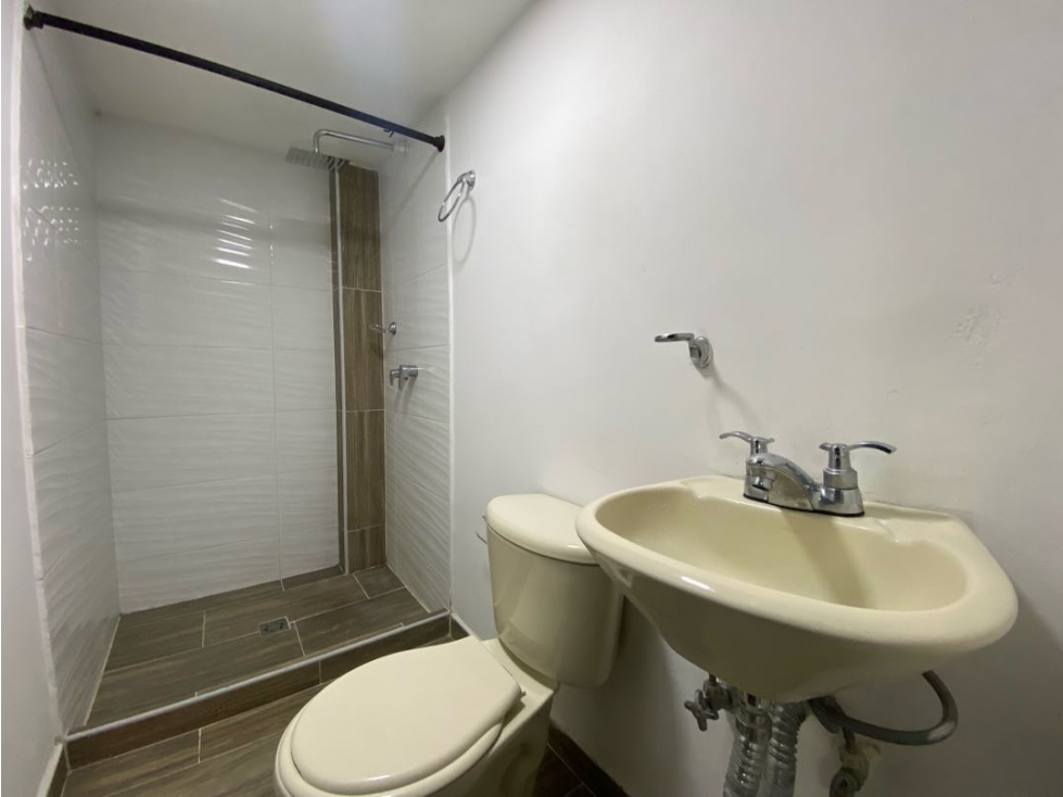 Apartaestudio en Arriendo en Belen Aguas Frias Medellín — foto 6