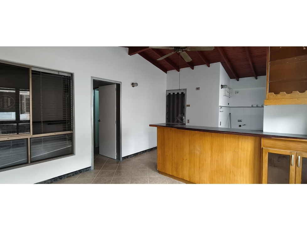 Apartaestudio en arriendo en Barrio Colombia Medellín — foto 3