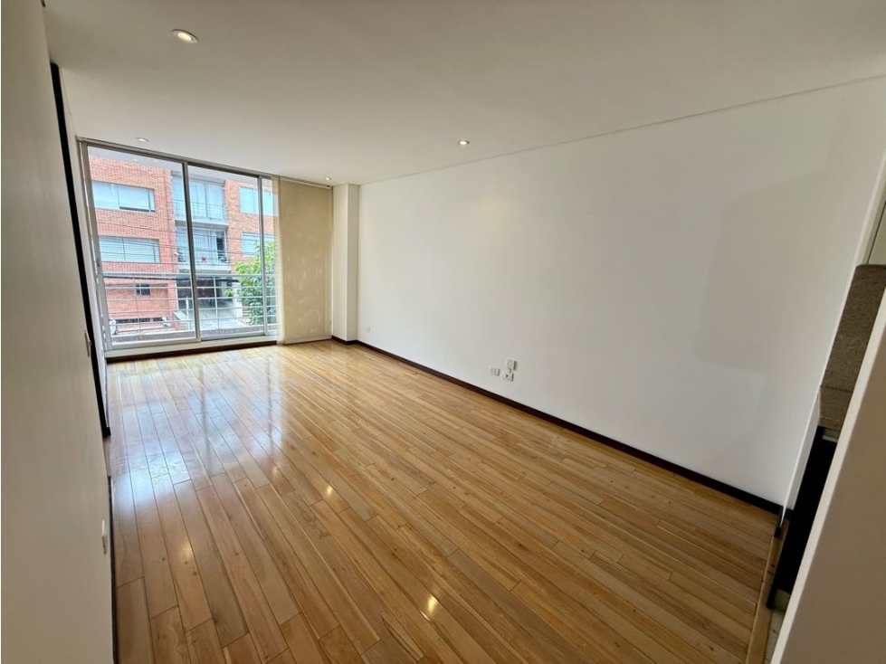 Apartaestudio en arriendo en Chicó 50 m²