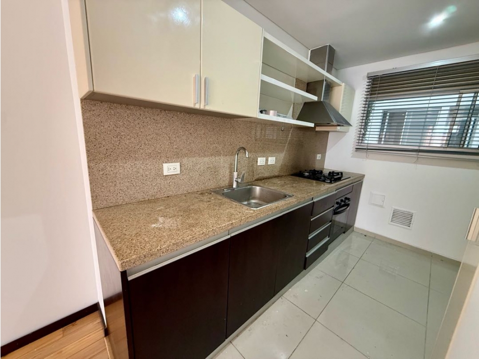 Apartaestudio en arriendo en Chicó 50 m² — foto 5