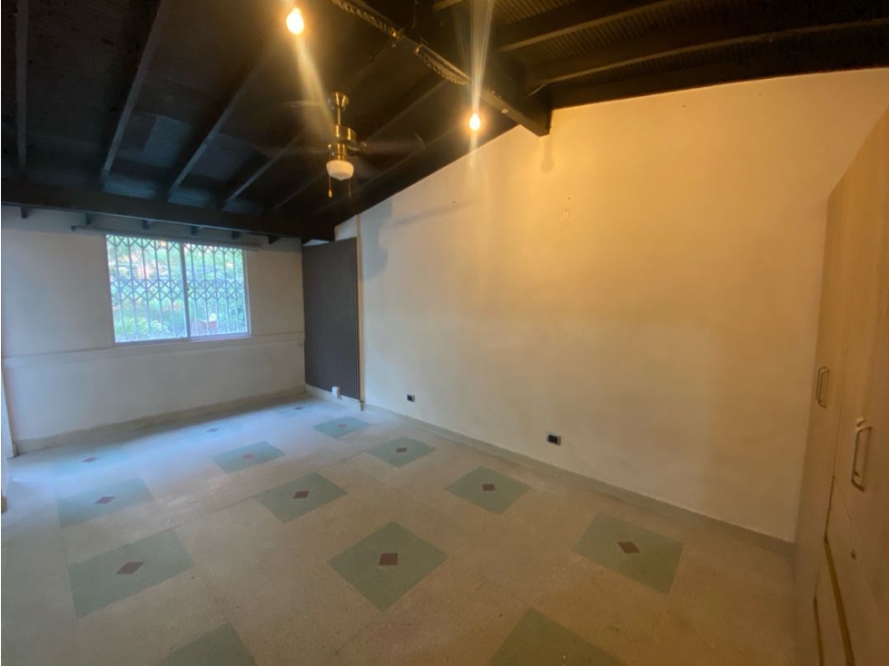 Apartaestudio en arriendo en Laureles Medellín — foto 4