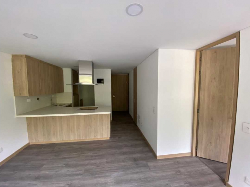 Apartaestudio en alquiler en el Poblado