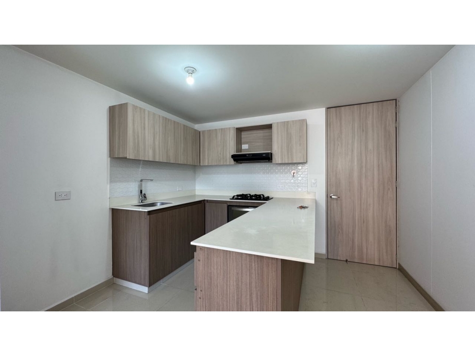 Apartaestudio en Arriendo en San Germán - Los Colores, Medellín — foto 3