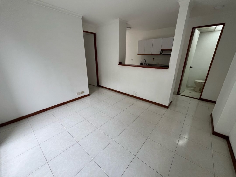 Apartaestudio en arriendo loma san Julián — foto 4