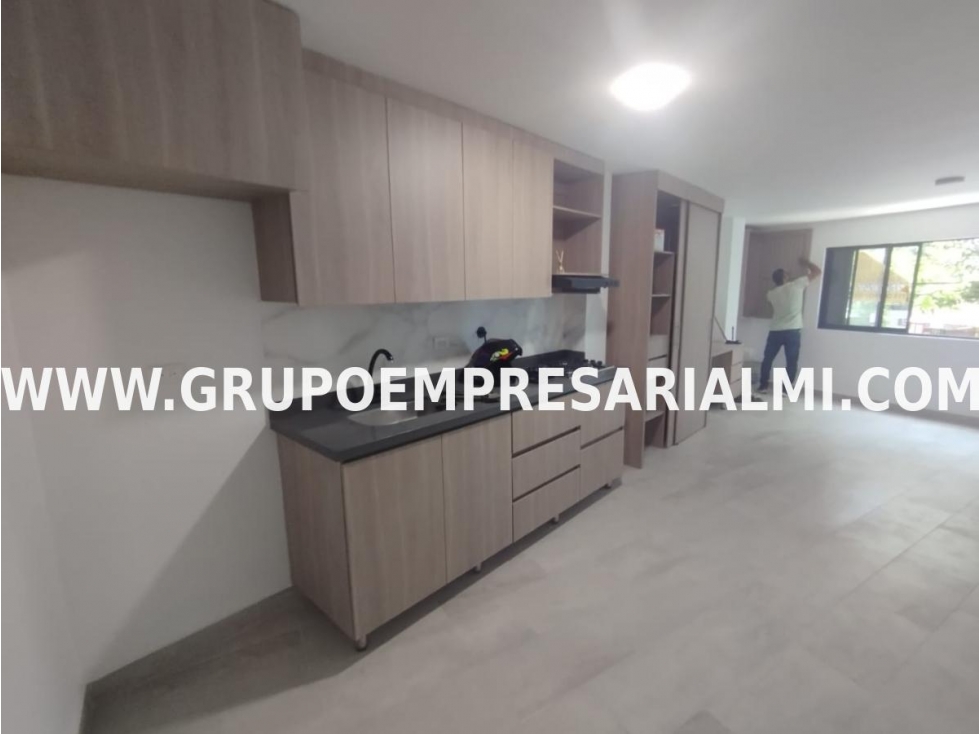 APARTAESTUDIO EN ARRIENDO - SECTOR SIMÓN BOLÍVAR COD: 30436