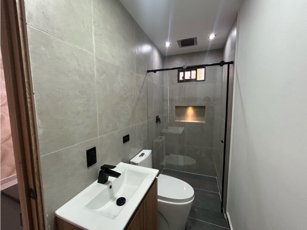 Apartaestudio en arriendo sector La América — foto 6