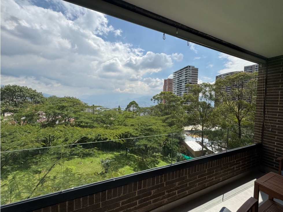 Apartamento en el Poblado Las Palmas con hermosa vista — foto 4
