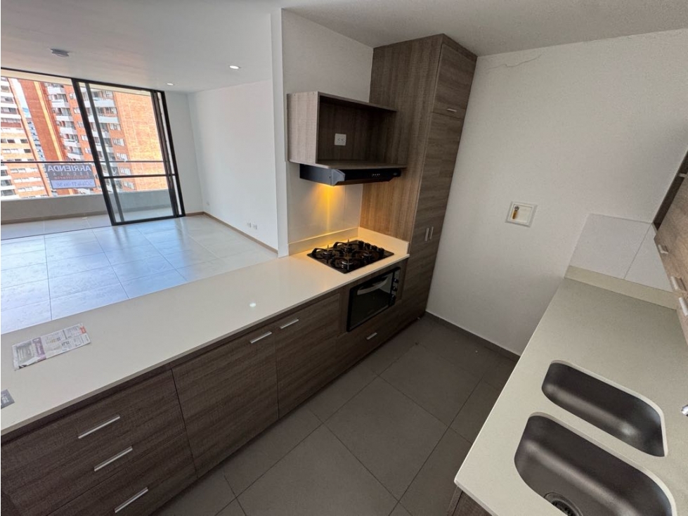Apartaestudio en loma de las brujas. ENVIGADO — foto 4