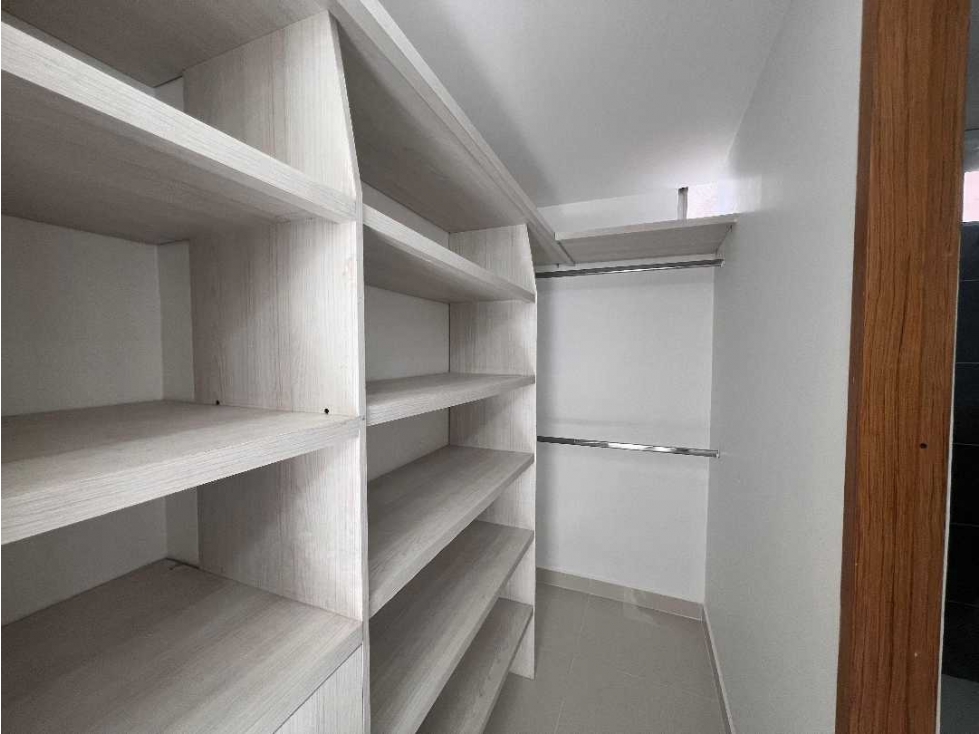 Apartaestudio en alquiler en el poblado — foto 6