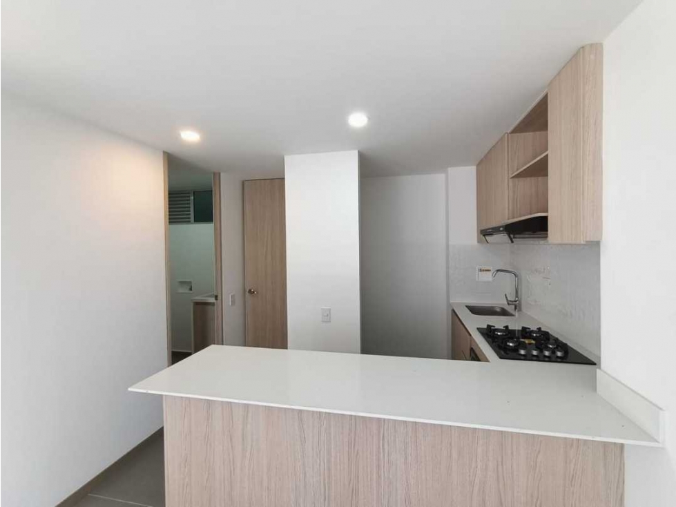 APARTAESTUDIO EN RENTA GUAYABAL . MEDELLIN
