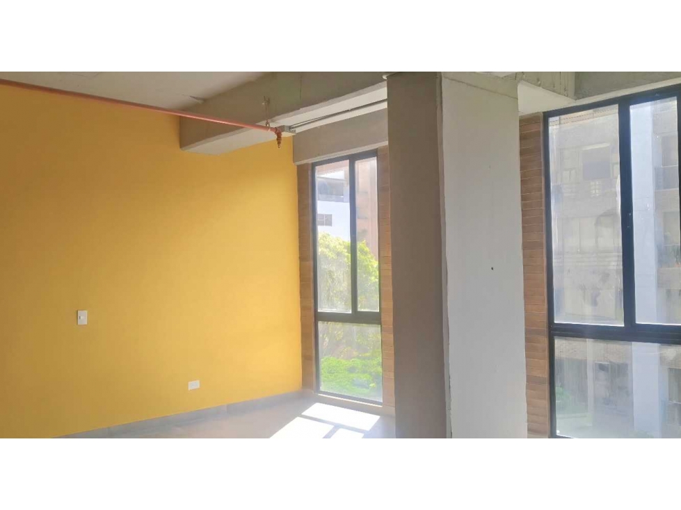 APARTAESTUDIO EN VENTA CON PARQUEADERO LAURELES R.CORTAS MEDELLIN — foto 4