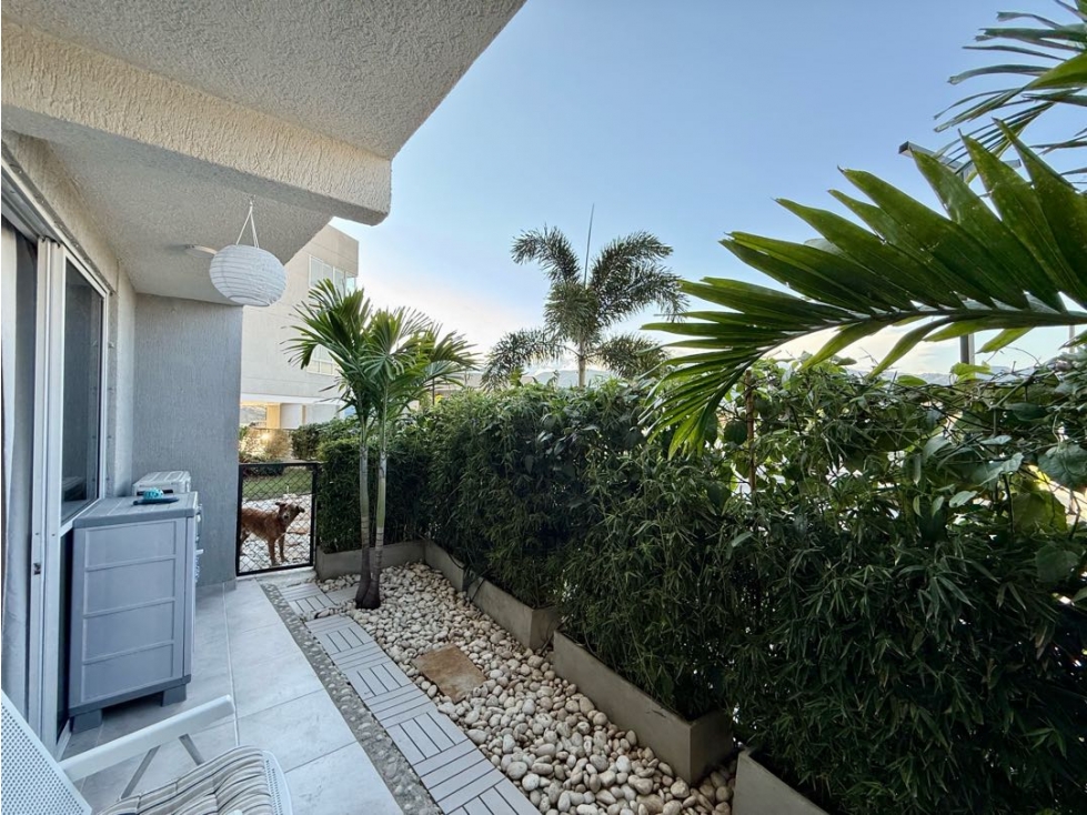 APARTAESTUDIO EN VENTA EN BELLAVISTA CON TERRAZA (JP)