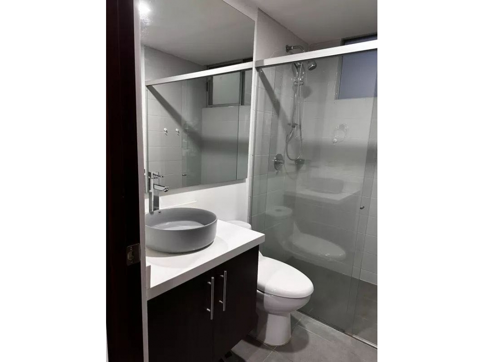 Apartaestudio en venta en El Poblado sector altos del poblado — foto 5
