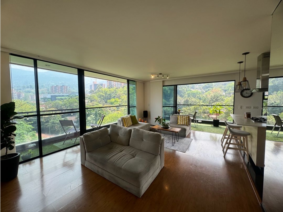 Apartaestudio en arriendo Envigado Loma Las Brujas sin muebles — foto 2