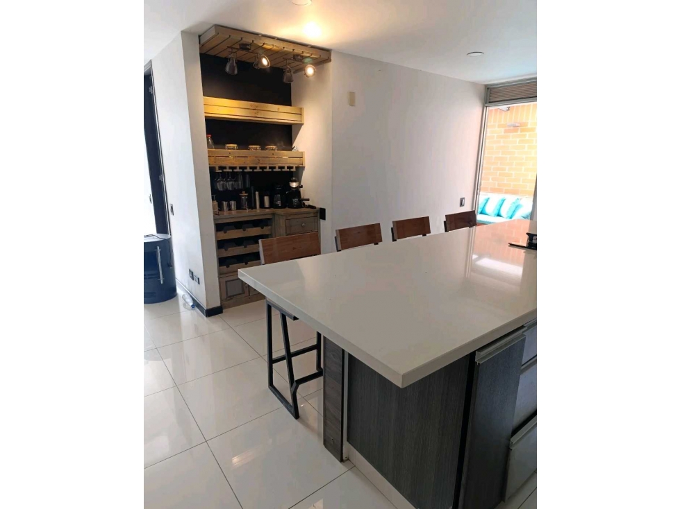 APARTAESTUDIO EN VENTA ENVIGADO SECTOR LOMA DEL ESMERALDAL (T) - 2