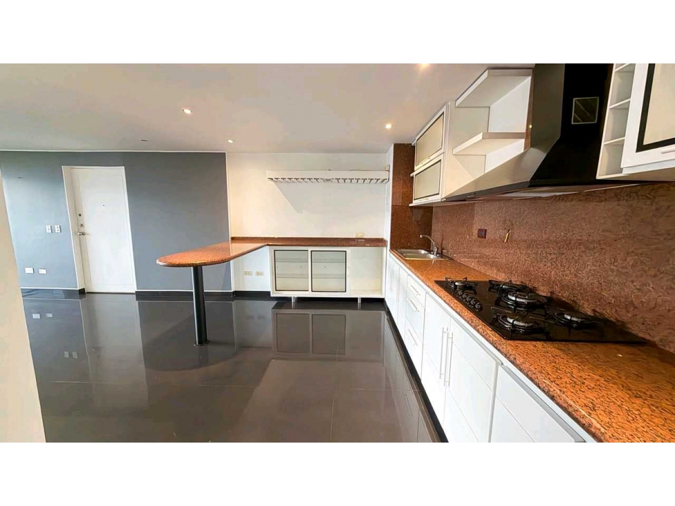 APARTAESTUDIO EN VENTA MEDELLÍN, EL POBLADO.Santafe. Oviedo.Aguacatala — foto 4