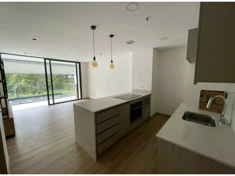 APARTAESTUDIO EN VENTA RIONEGRO SECTOR SAJONIA (T) — foto 4