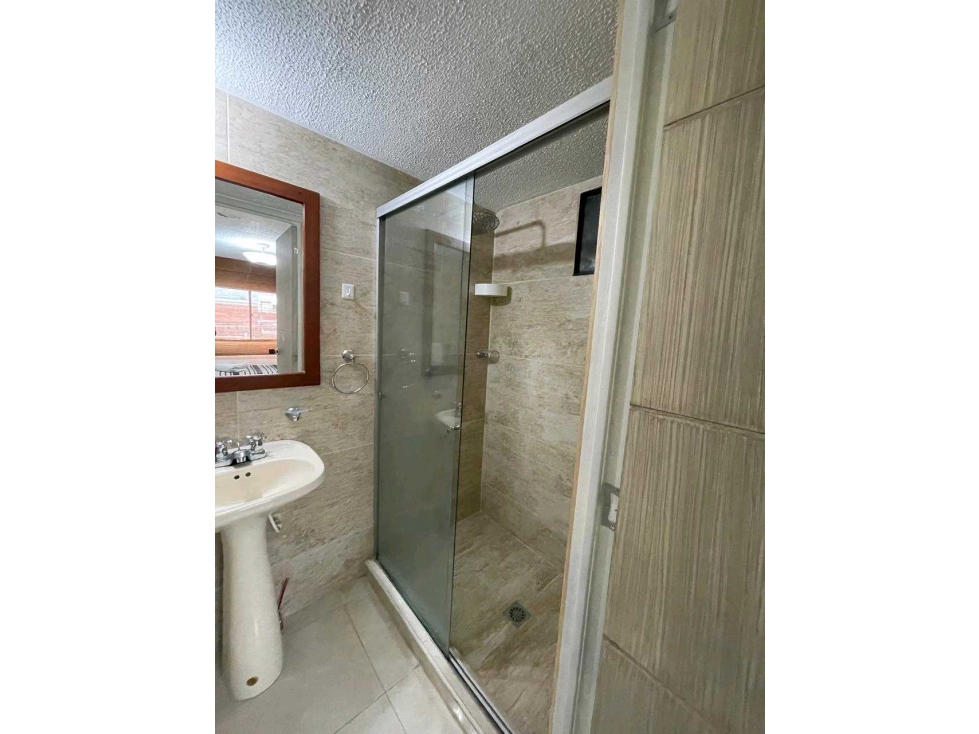 Apartaestudio en venta sector pinares — foto 5