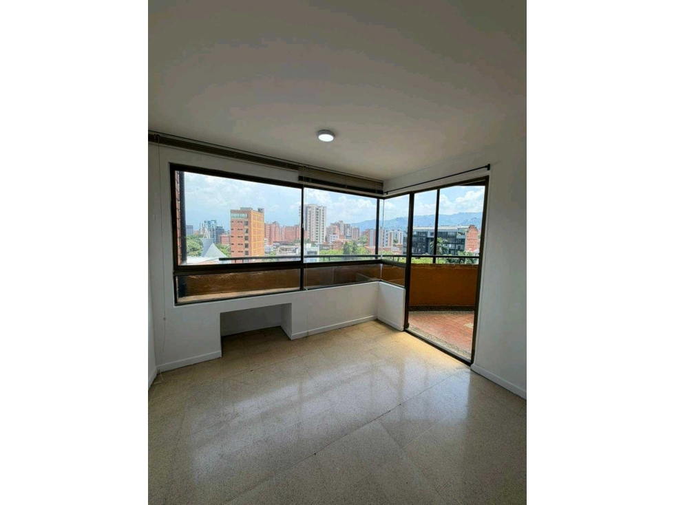 APARTAESTUDIO EN VENTA SECTOR LA AMERICA, LOS PINOS, MEDELLIN