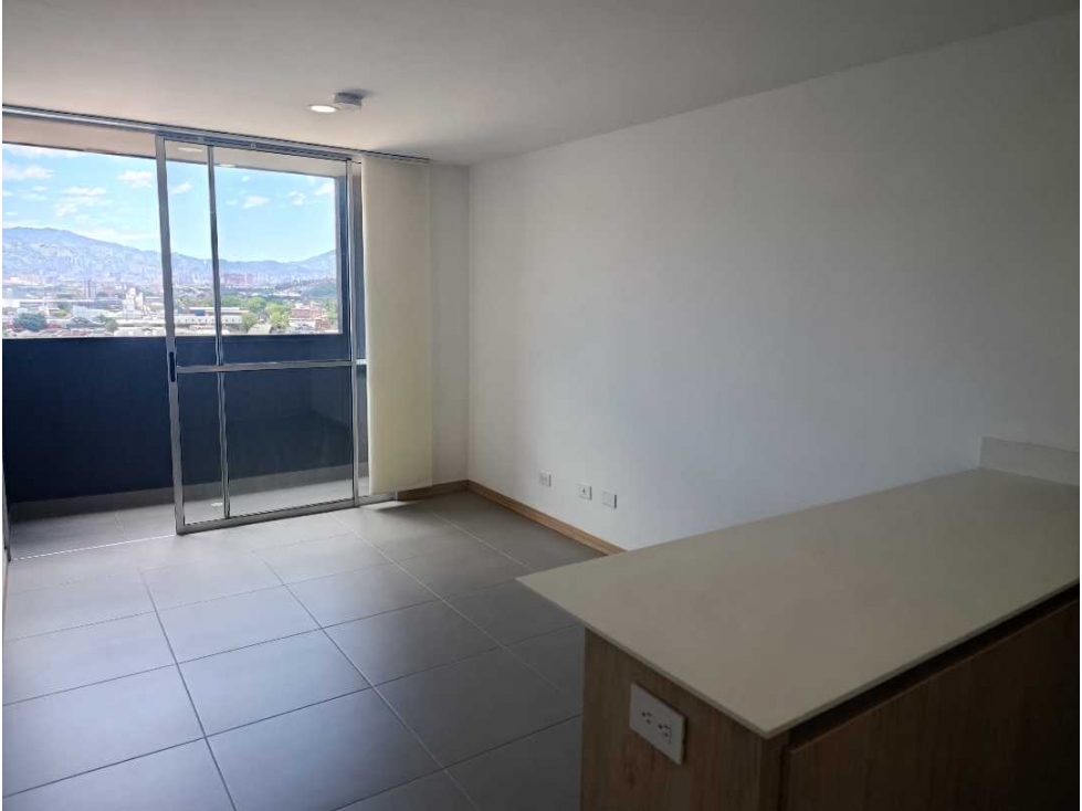 APARTAESTUDIO EN VENTA SECTOR GUAYABAL, MEDELLIN — foto 3
