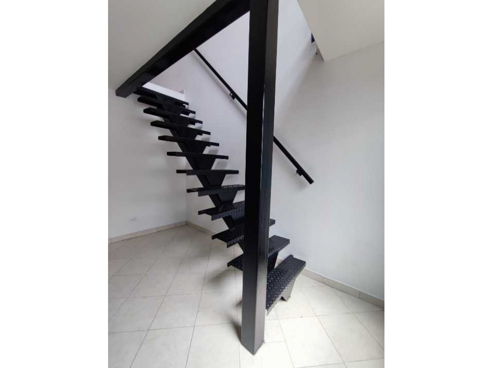 APARTAESTUDIO INTERNO EN VENTA SALVADOR, MEDELLIN PISO 3 — foto 6