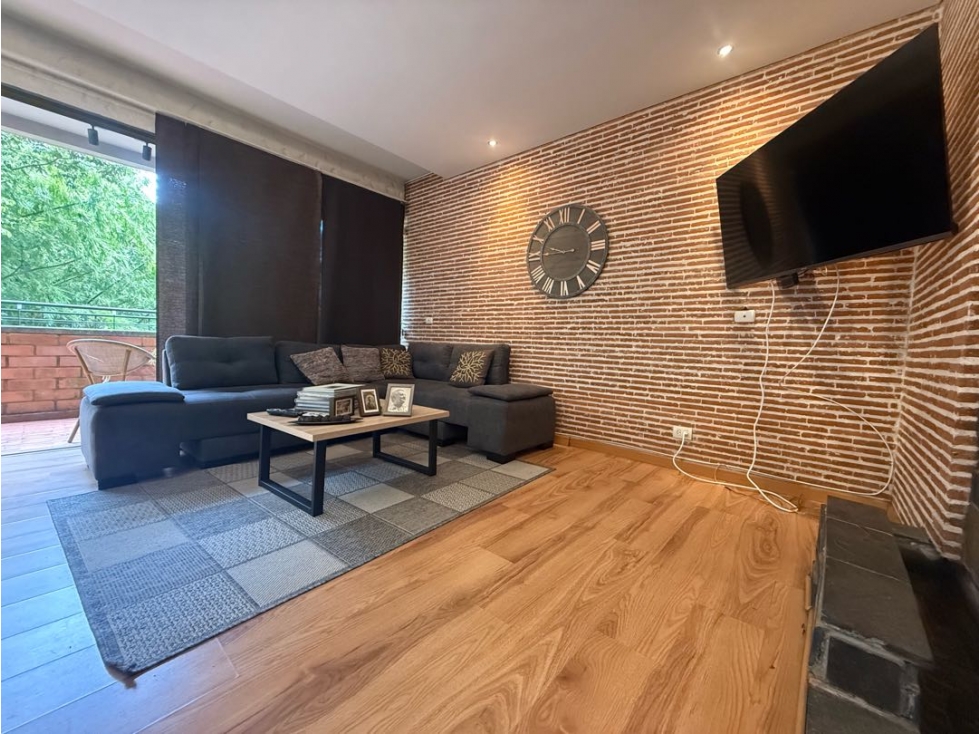 Venta de Apartaestudio Loma del Encierro Poblado