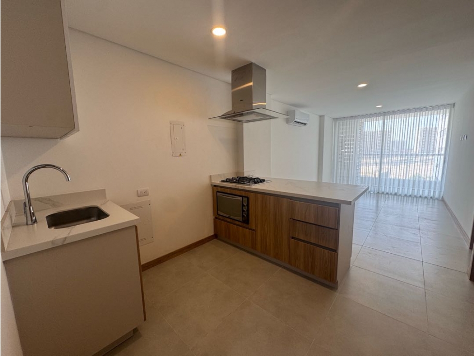 APARTAESTUDIO LUXURY AIRES Y CORTINAS SIMPLICITY PORTAL DE GENOVES — foto 2