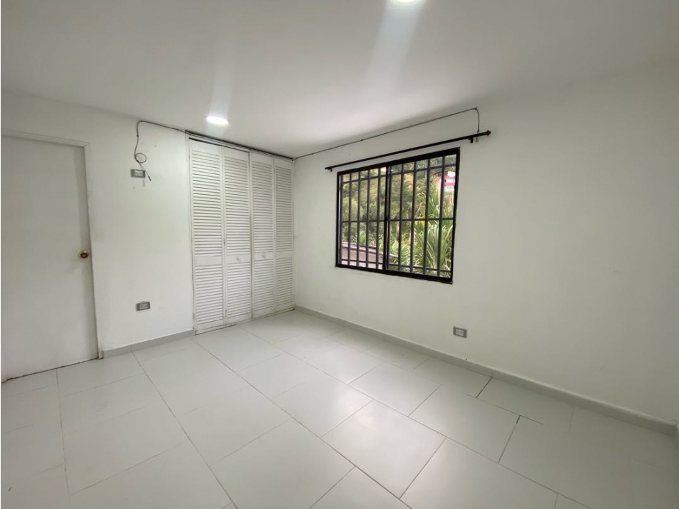 Apartaestudio para Arrendar en Belen Aguas Frias Medellín — foto 2