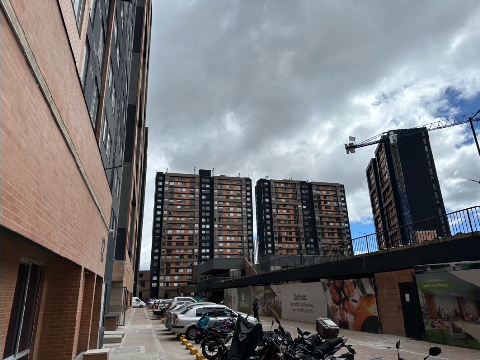 APARTAESTUDIO PARA ARRIENDO EN CENTRIK PARK BOGOTA (PUENTE ARANDA) — foto 5