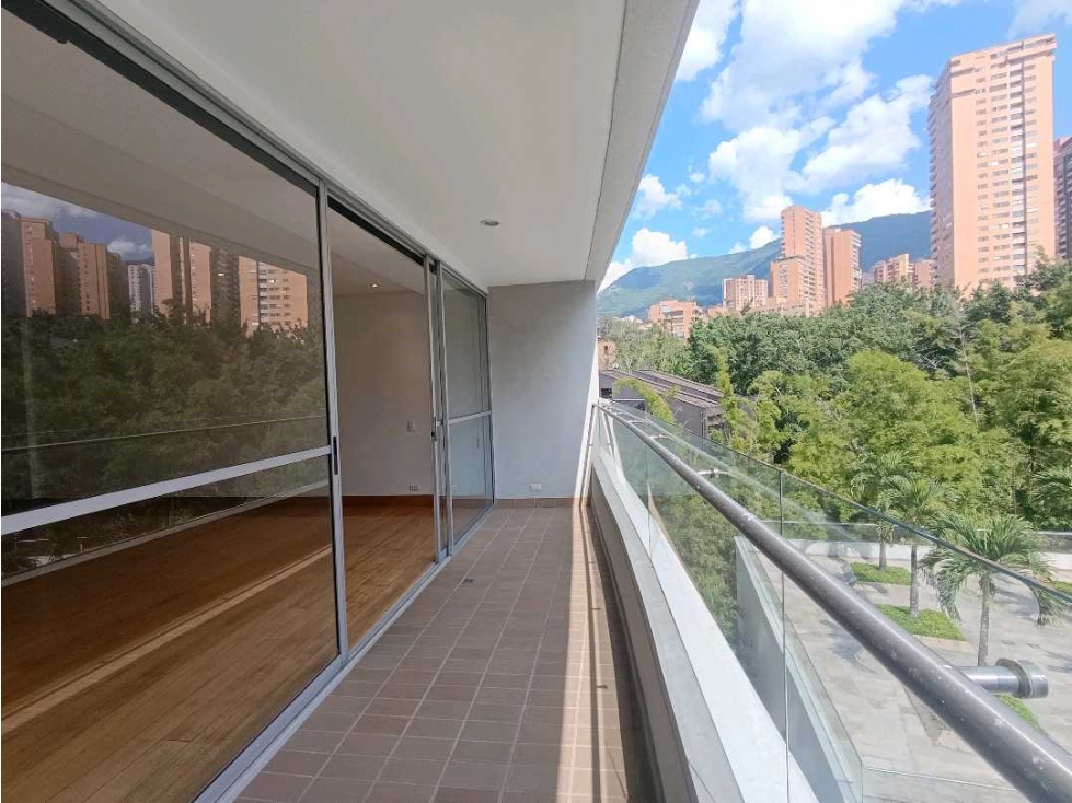 APARTAESTUDIO PARA LA RENTA EN EL POBLADO SECTOR SAN FERNANDO PLAZA