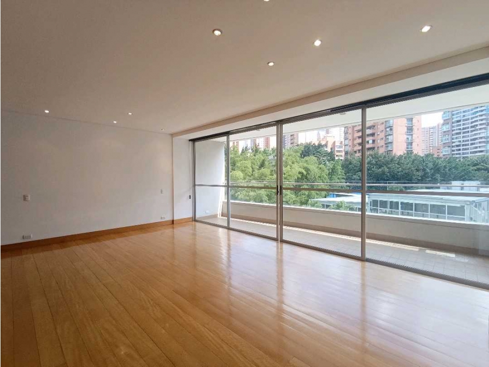 APARTAESTUDIO PARA LA RENTA EN EL POBLADO SECTOR SAN FERNANDO PLAZA — foto 4