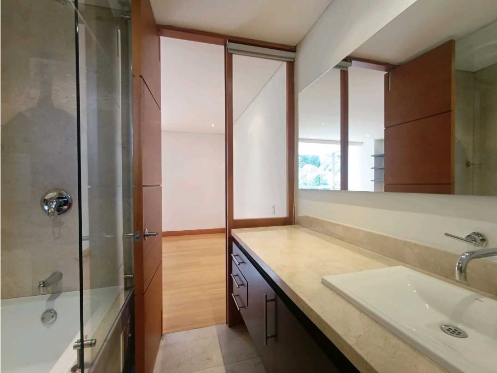 APARTAESTUDIO PARA LA RENTA EN EL POBLADO SECTOR SAN FERNANDO PLAZA — foto 5