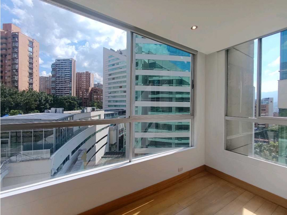 APARTAESTUDIO PARA LA RENTA EN EL POBLADO SECTOR SAN FERNANDO PLAZA — foto 6