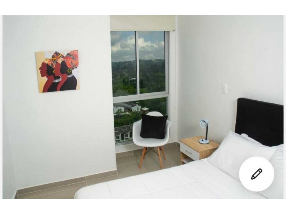Apartaestudio para la venta edificio Matiz con espectacular vista
