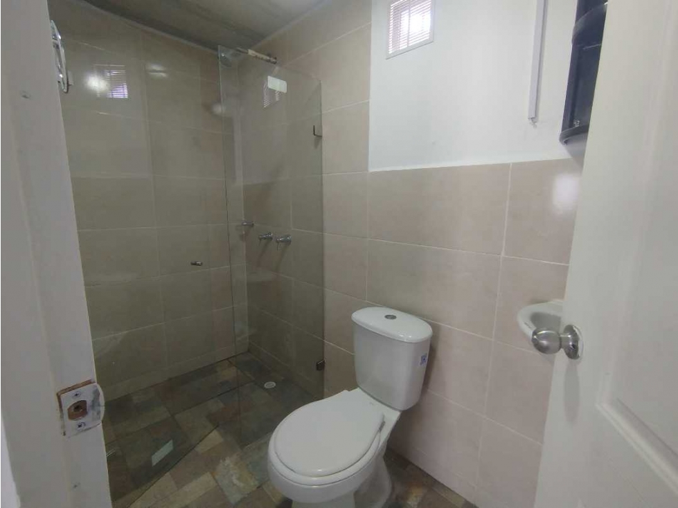 APARTAESTUDIOS BELEN LAS MERCEDES, LIBRE DE SERVICIOS E INTERNET — foto 5