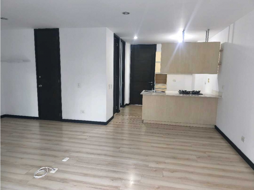 Apartaestudio poblado sector santa María de los angeles — foto 4