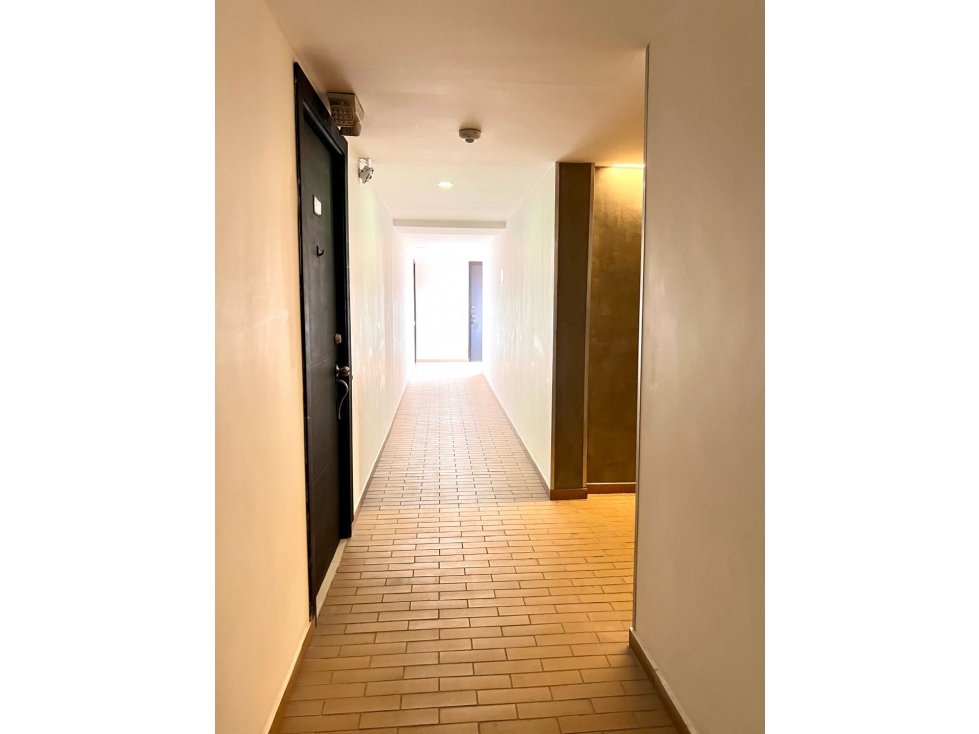 Apartaloft en Venta en La Frontera El Poblado — foto 2