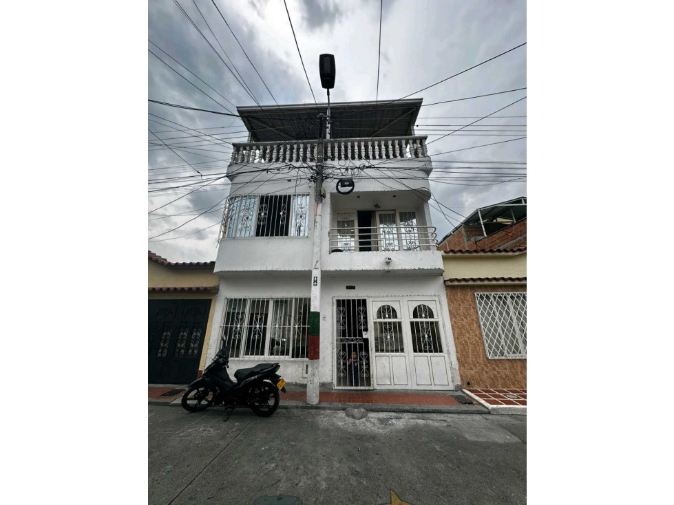 VENTA CASA EN LA EMILIA PALMIRA VALLE