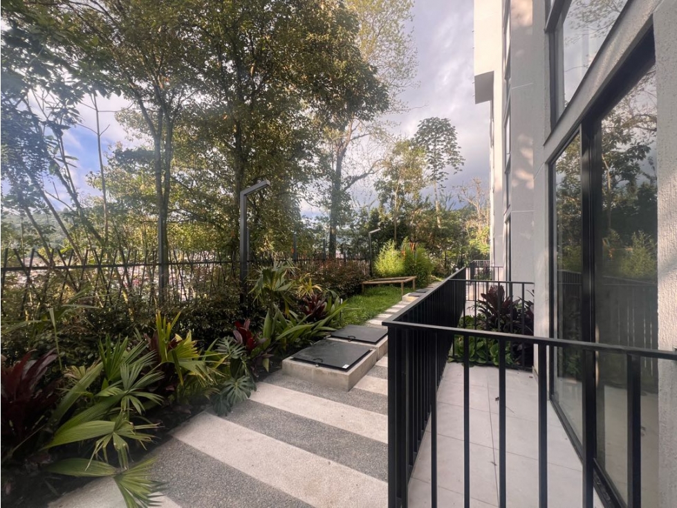 Apartamento 1 alcoba Conjunto Cerrado Sáenz U. Autónoma Manizales — foto 2