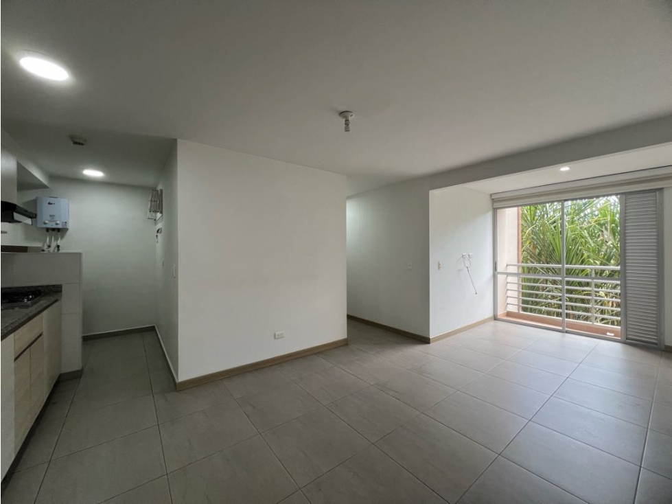 Apartamento 2 alcobas Conjunto Cerrado Avenida Sur Pereira