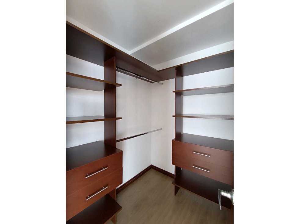 Arrienda apartamento 2 alcobas Laureles El Cable Manizales — foto 6