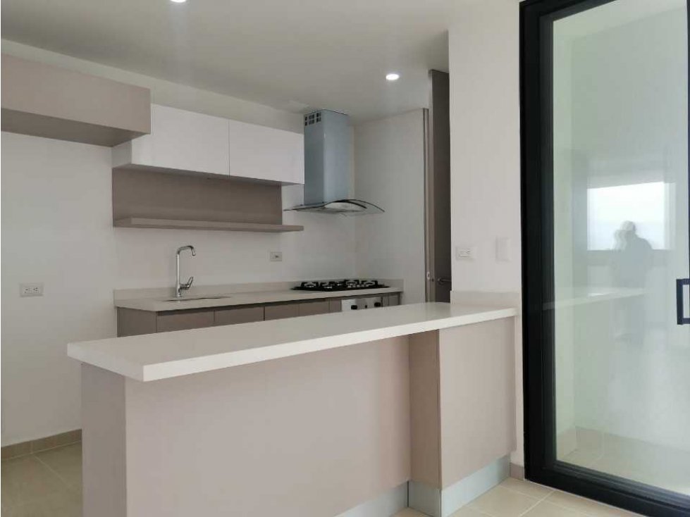 Apartamento 3 alcobas Avenida Alberto Mendoza Manizales — foto 5