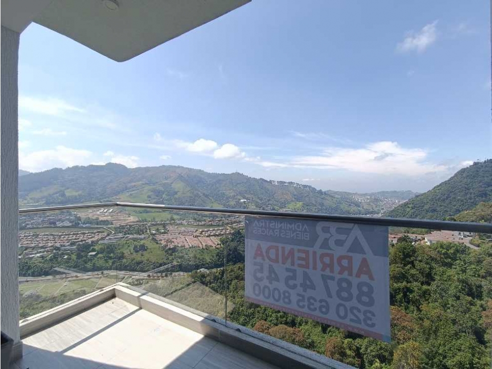 Apartamento 3 alcobas Avenida Alberto Mendoza Manizales — foto 2