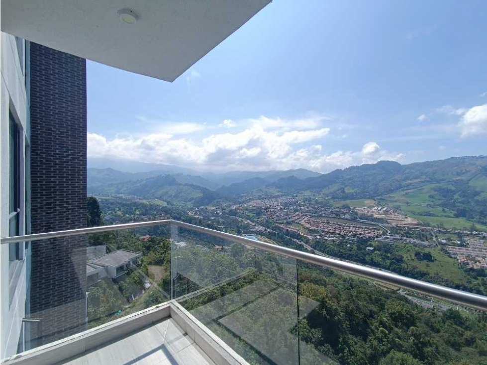 Apartamento 3 alcobas Avenida Alberto Mendoza Manizales